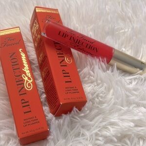Too Faced Lip Injection Extreme Lip Plumper/Tangerine /NIB